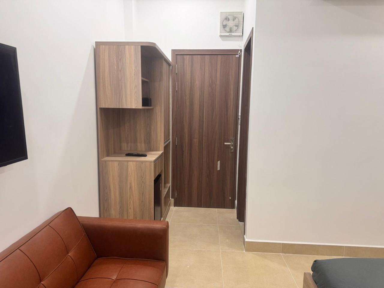 Acomodação com café da manhã  Cozy Airport - Self Check-in 247 *
